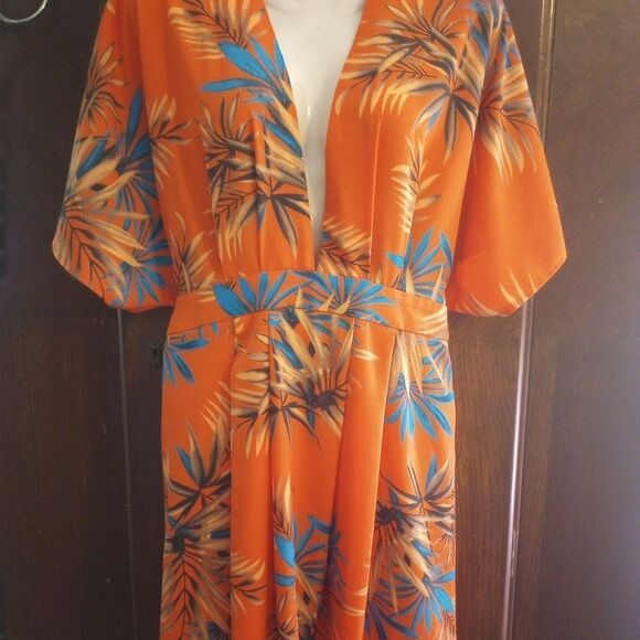 Tropical Print Mini Dress Deep V Cut Front And Back Belted Pleated Front - Picture 3 of 10